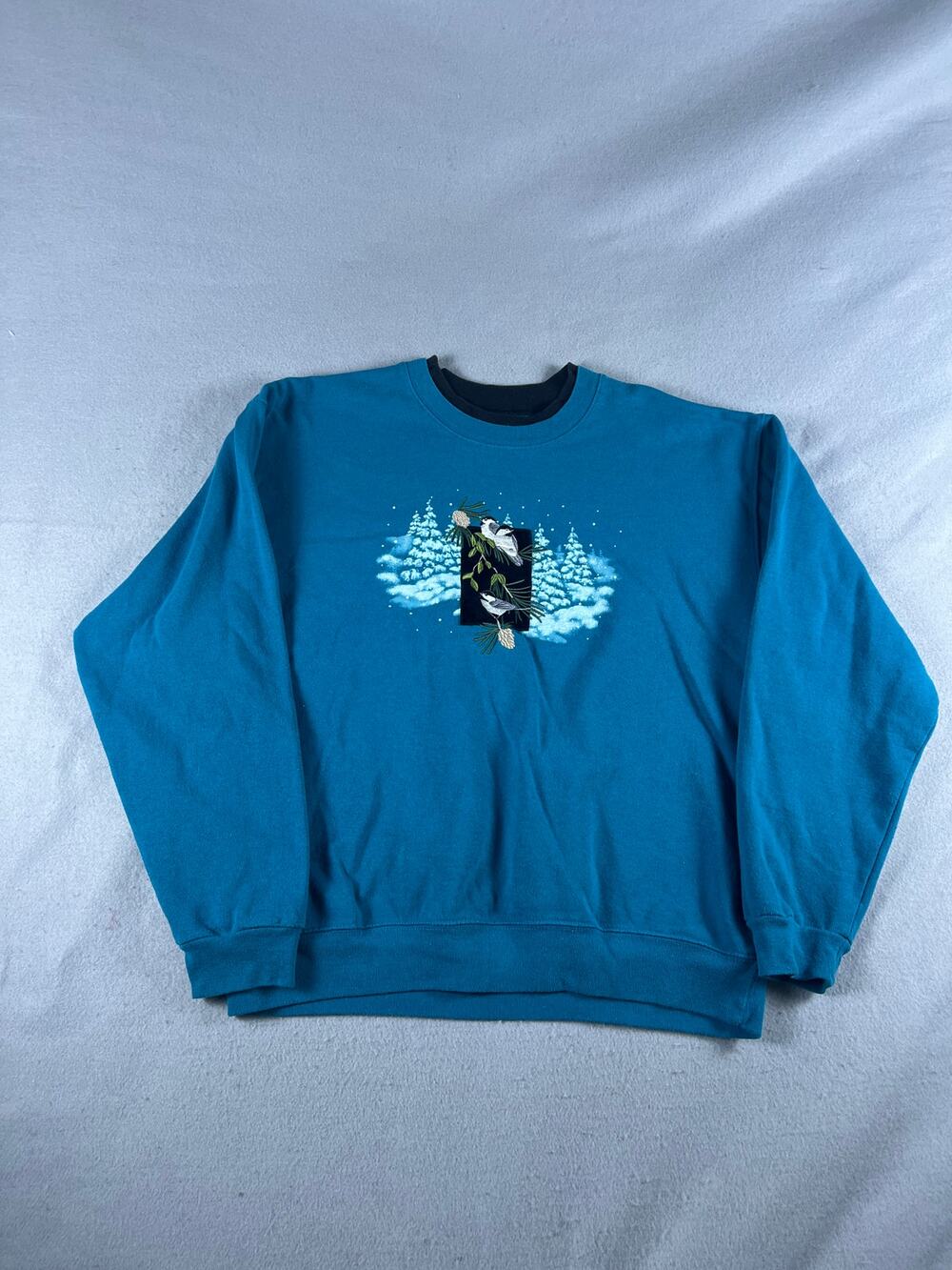 Vintage Pleasant Shade Sweatshirt Womens M Blue Snow Chickadee Bird Embroidered